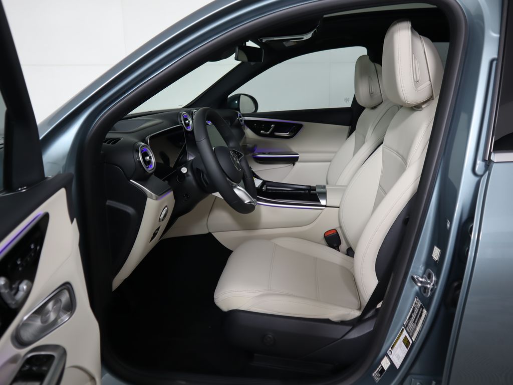 Thumbnail: 2026 Mercedes-Benz GLC - 21