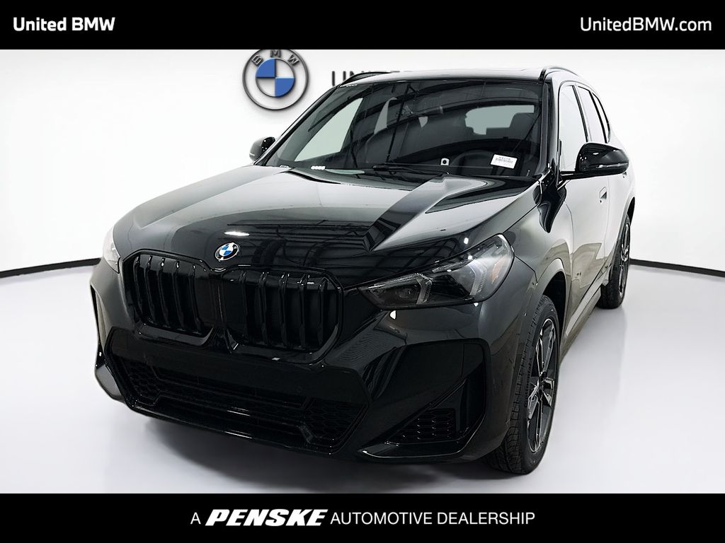 2026 BMW X1 28i's photo