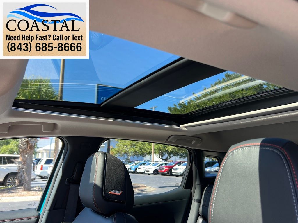 2026 Nissan Kicks SR White at Lugoff Nissan