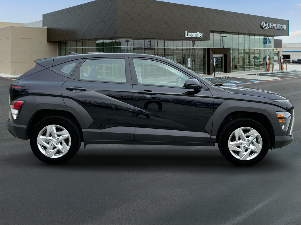 2025 Hyundai Kona SE 9