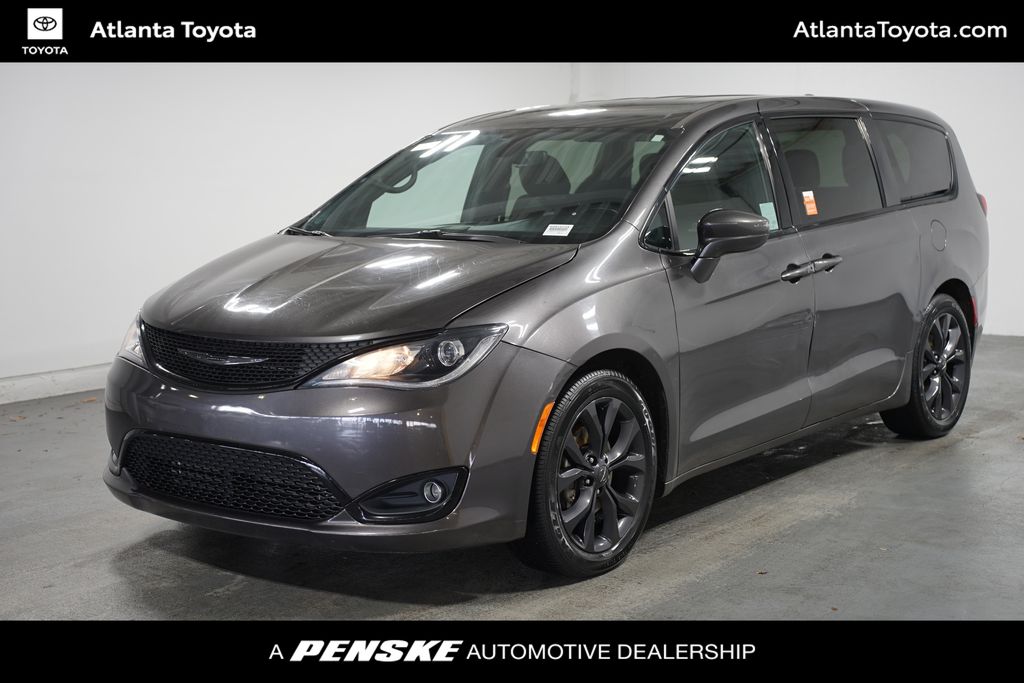 2020 Chrysler Pacifica Touring -
                Duluth, GA