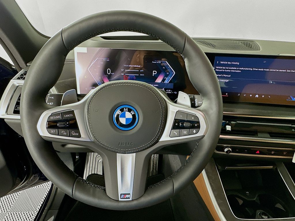 Thumbnail: 2026 BMW X5 - 10