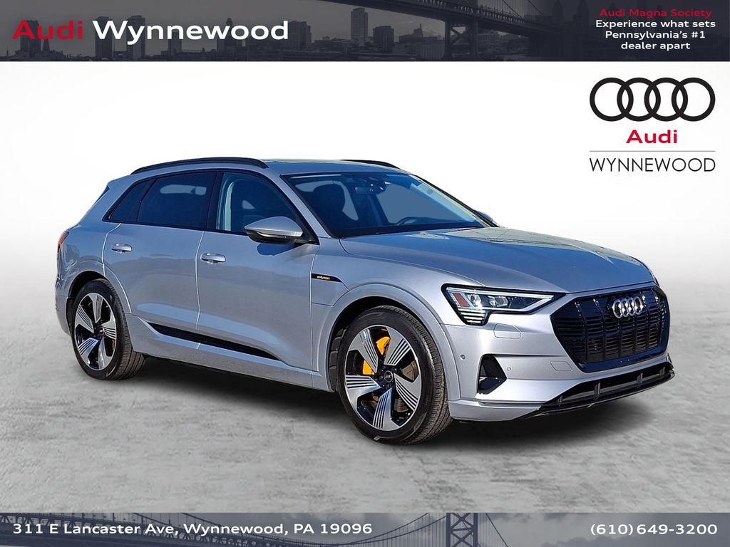  2023 Audi e-tron Premium Plus quattro SUV AWD   