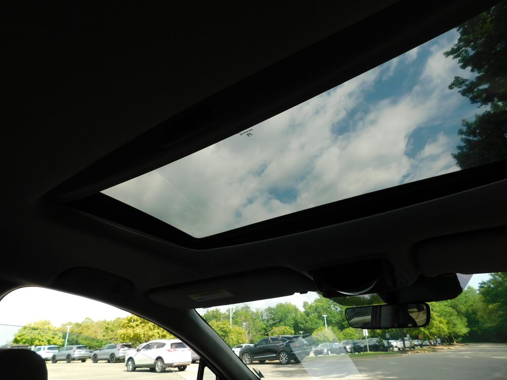 Thumbnail: 2020 Honda Odyssey - 7