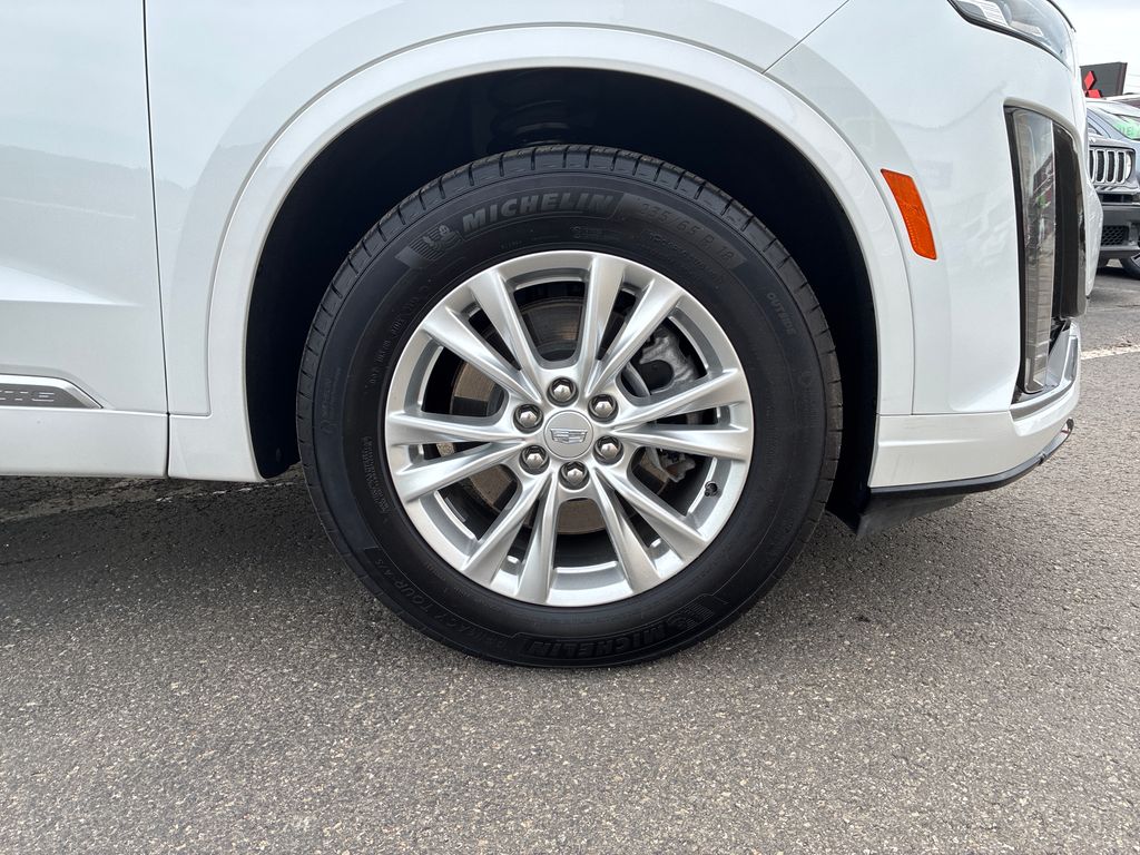 2024 Cadillac XT6 Luxury White at Carlisle Cadillac Buick GMC