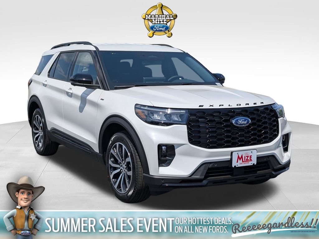 Star White Metallic Tri-Coat 2026 Ford Explorer SUV / Crossover Rear-Wheel Drive Automatic