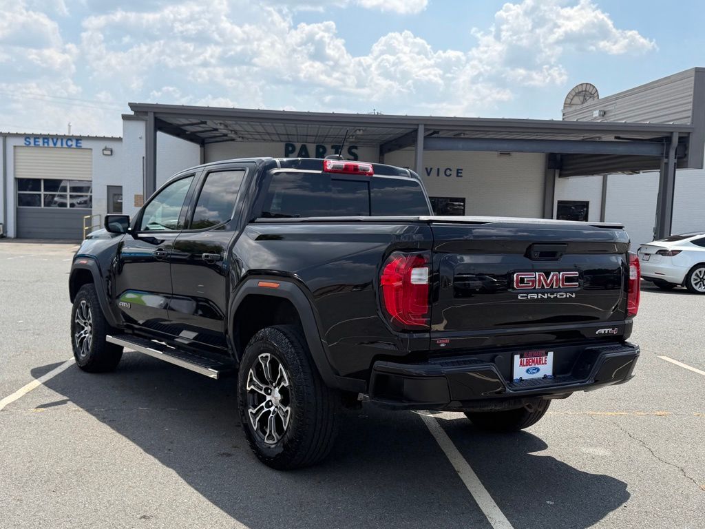 View vehicle photo 6