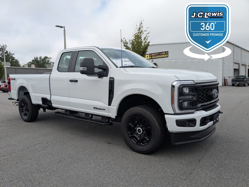 2025 Ford F-350 Super Duty XL