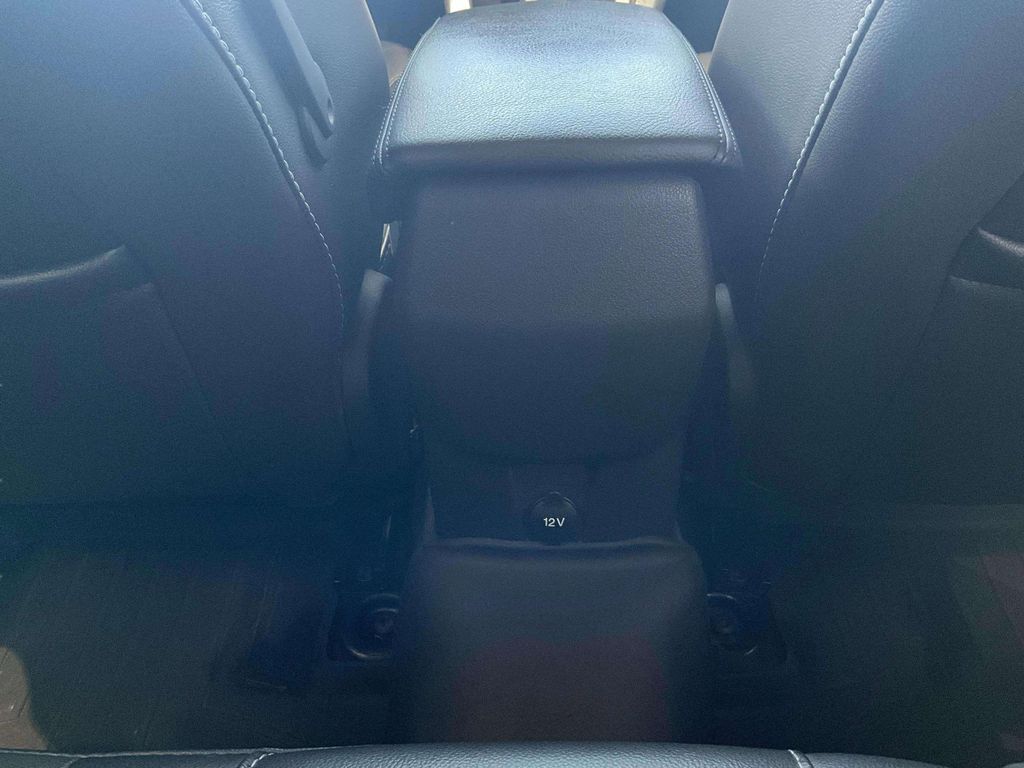 Used 2013 Race Red Ford SE image 24