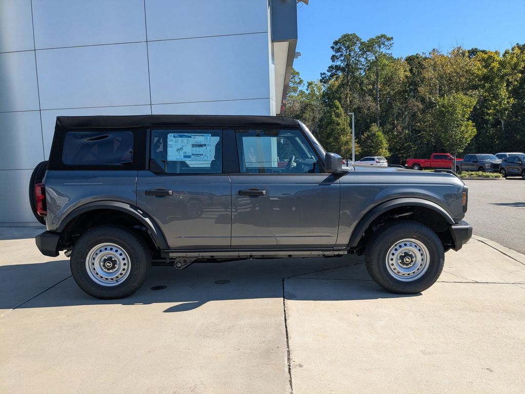 2025 Ford Bronco 