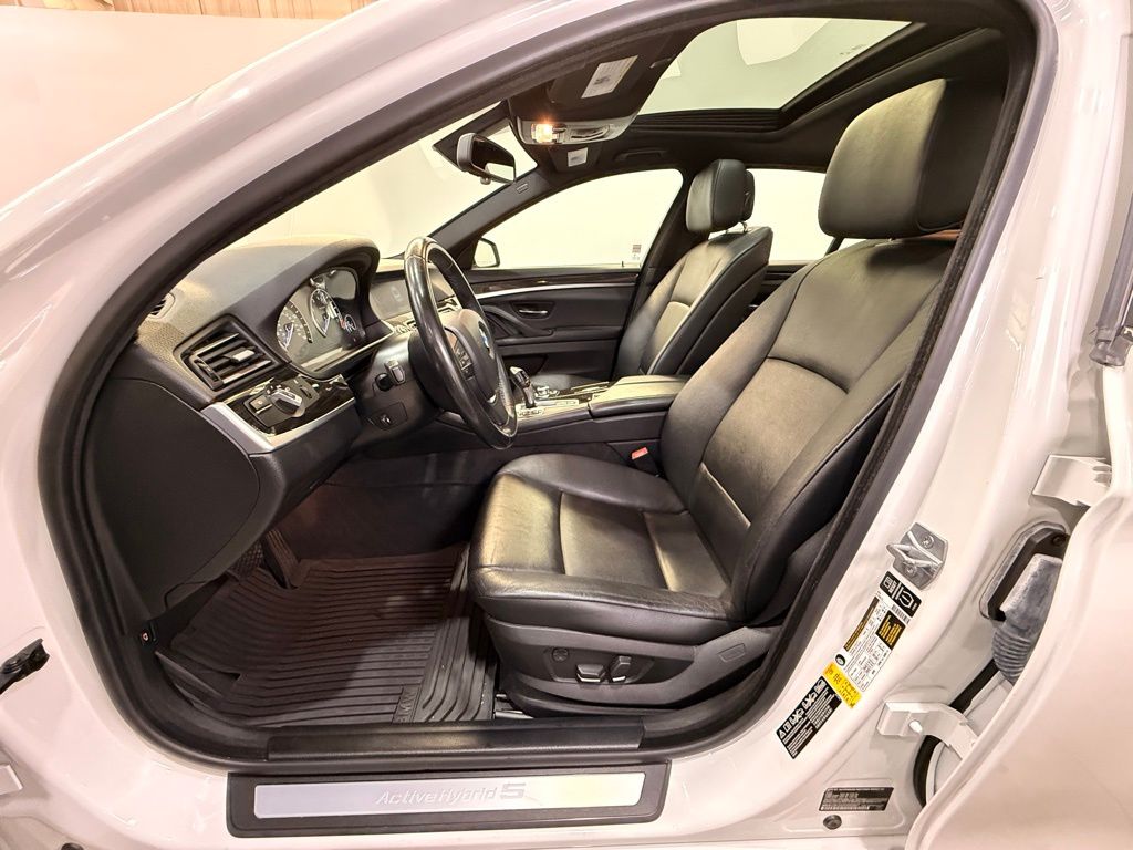 2013 BMW 5 Series ActiveHybrid 5