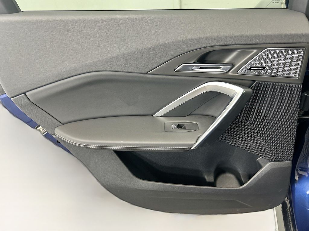 Thumbnail: 2025 BMW X1 - 24