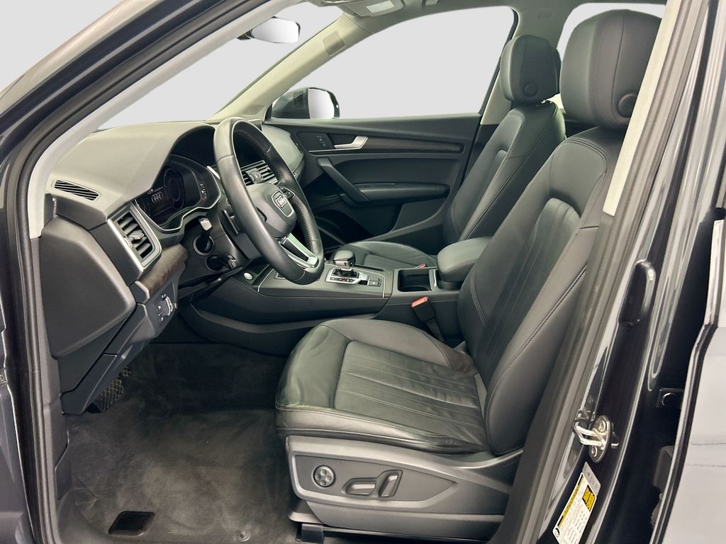 Thumbnail: 2018 Audi Q5 - 18