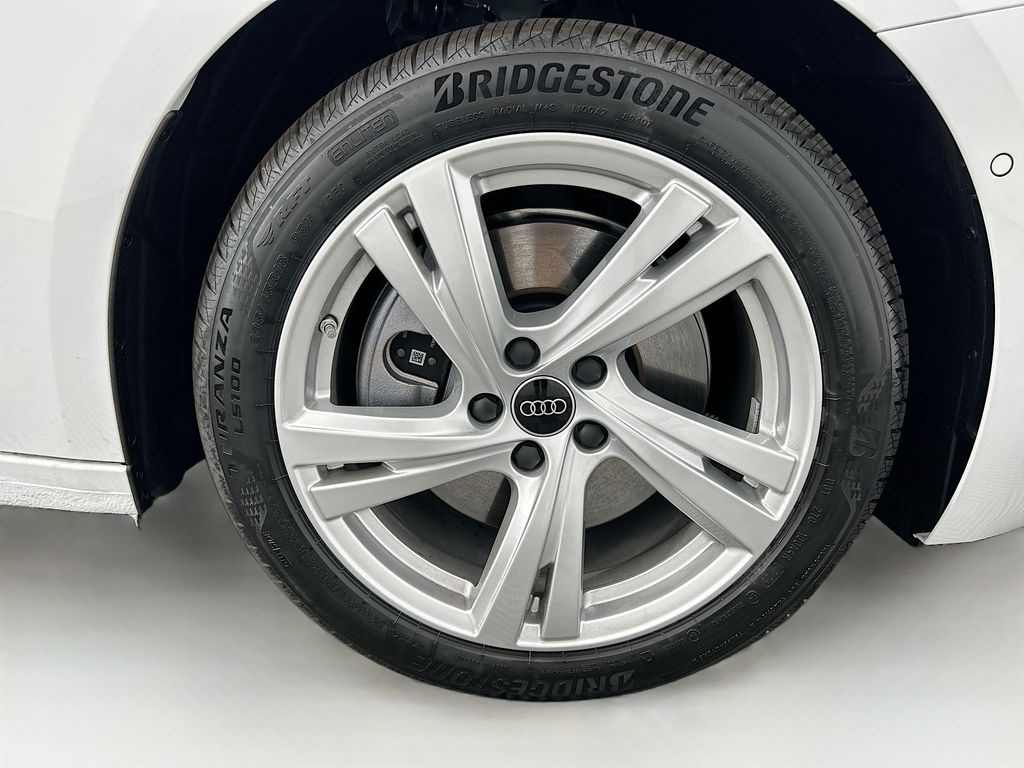 Thumbnail: 2025 Audi A5 - 32