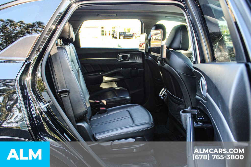 Used 2022 Black Kia SX image 20