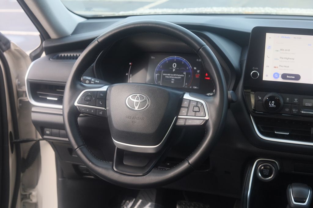 Used 2024 Toyota Grand Highlander SUV