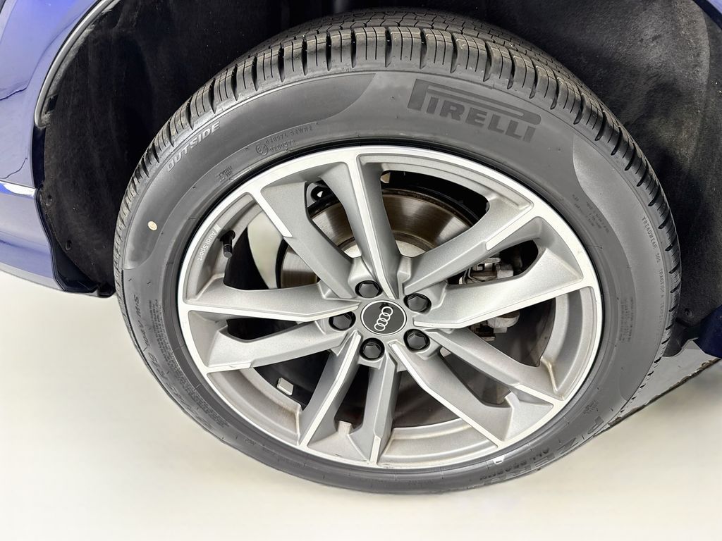 Thumbnail: 2023 Audi Q3 - 31