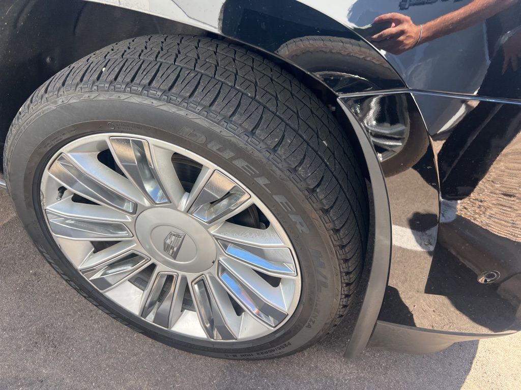 Thumbnail: 2019 Cadillac Escalade - 12