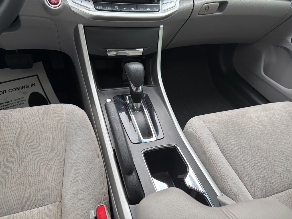 Thumbnail: 2015 Honda Accord - 17