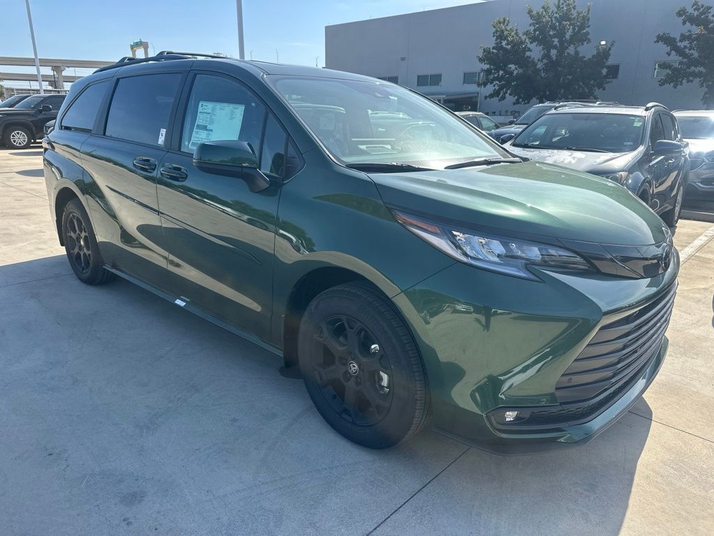 New 2026 Toyota Sienna Van