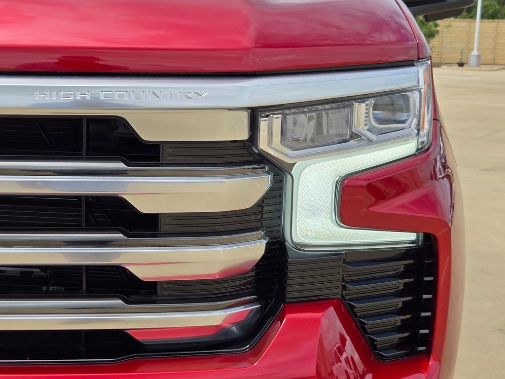 Used 2025 Chevrolet Silverado 1500 Truck