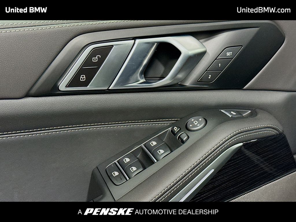 Thumbnail: 2026 BMW X5 - 3