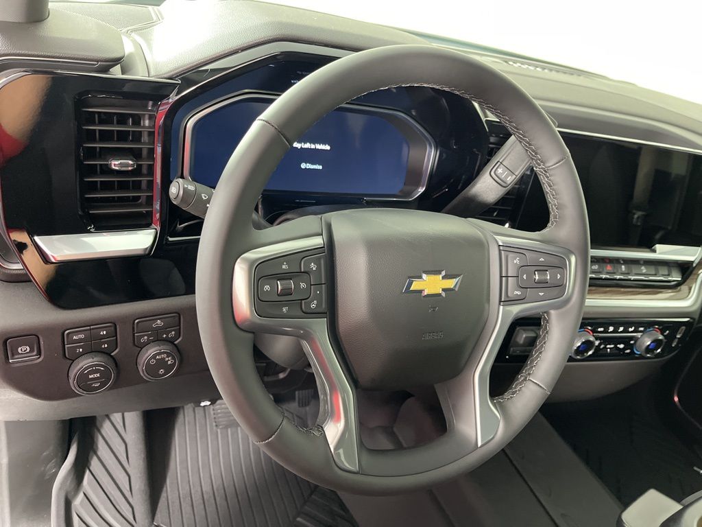 Thumbnail: 2026 Chevrolet Silverado 1500 - 25