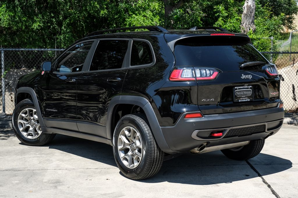 used 2022 Jeep Cherokee car, priced at $25,800