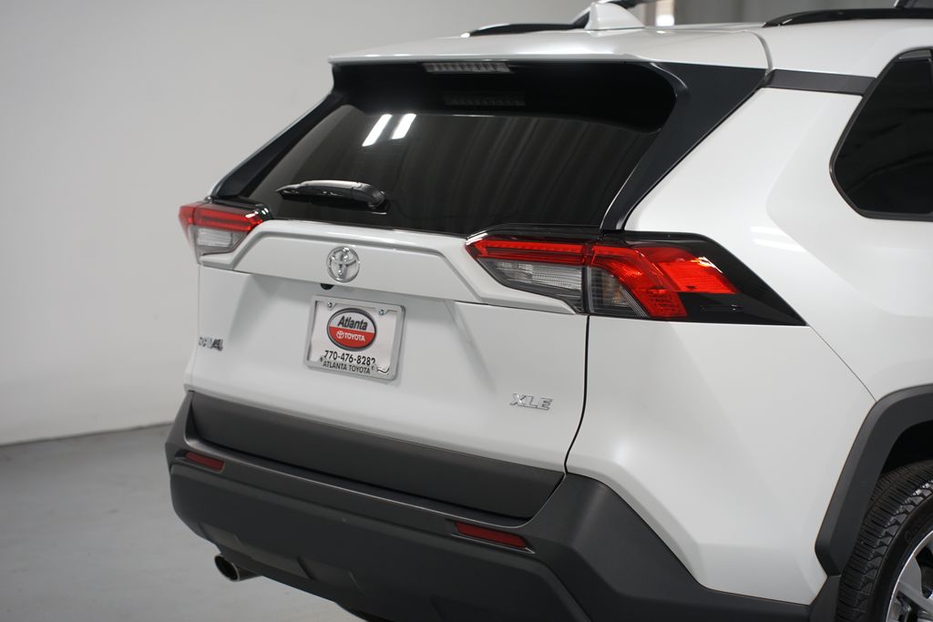 Thumbnail: 2024 Toyota RAV4 - 9