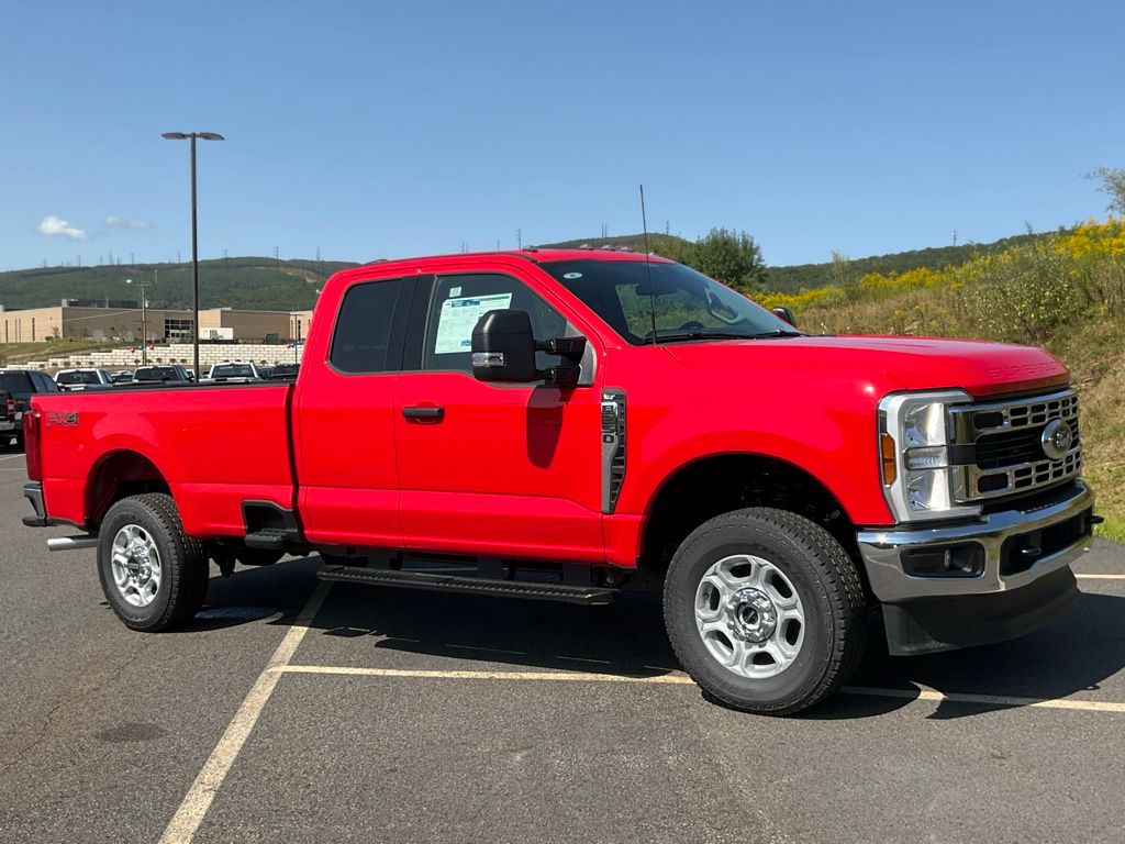 2026 Ford F-250SD XLT 