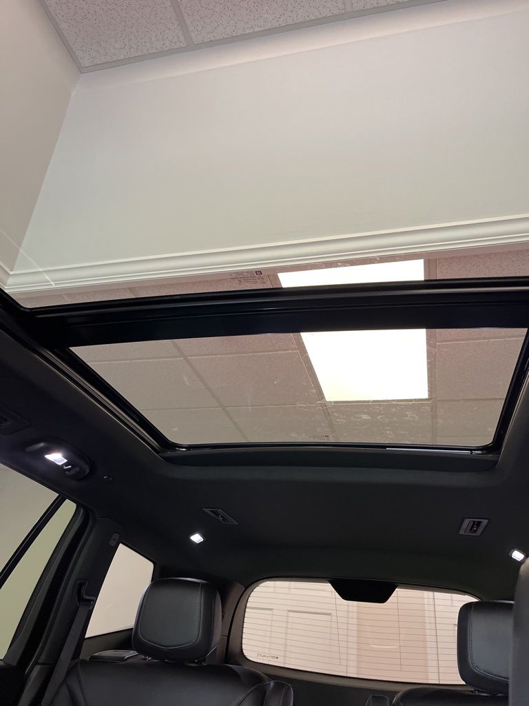 used 2025 Cadillac XT6 car, priced at $52,995
