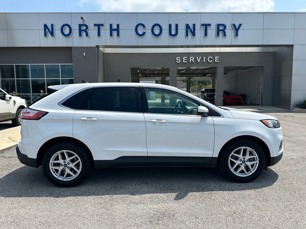 Oxford White 2022 Ford Edge SUV / Crossover All-Wheel Drive 8-Speed Automatic