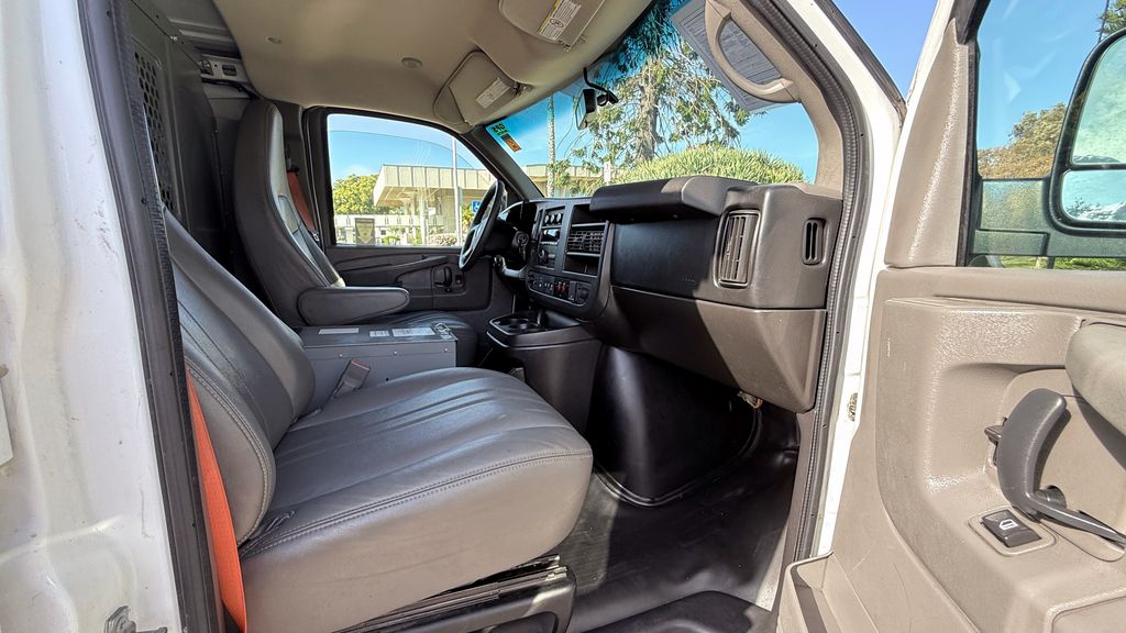 Used 2015 Chevrolet Express 2500 Work Van 3D Cargo Van
