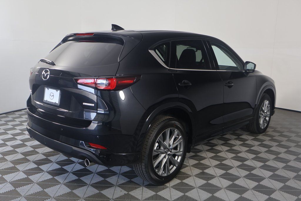 Thumbnail: 2025 Mazda CX-5 - 2
