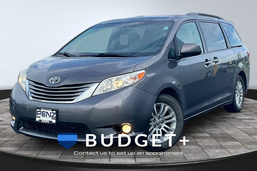 Predawn Gray Mica 2015 Toyota Sienna Minivan Front-Wheel Drive 6-Speed Automatic Overdrive