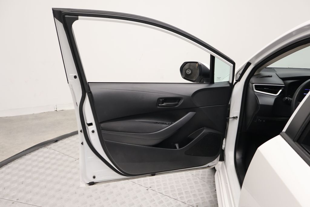 Thumbnail: 2024 Toyota Corolla - 16
