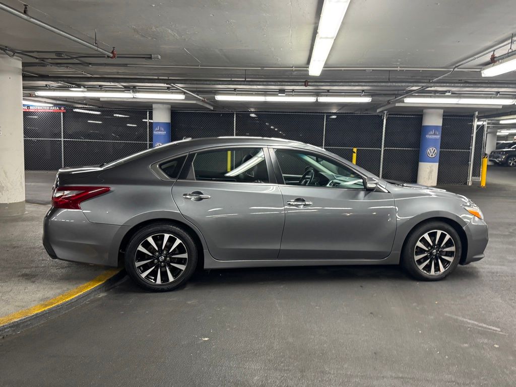 2018 Nissan Altima 2.5 SL photo 32