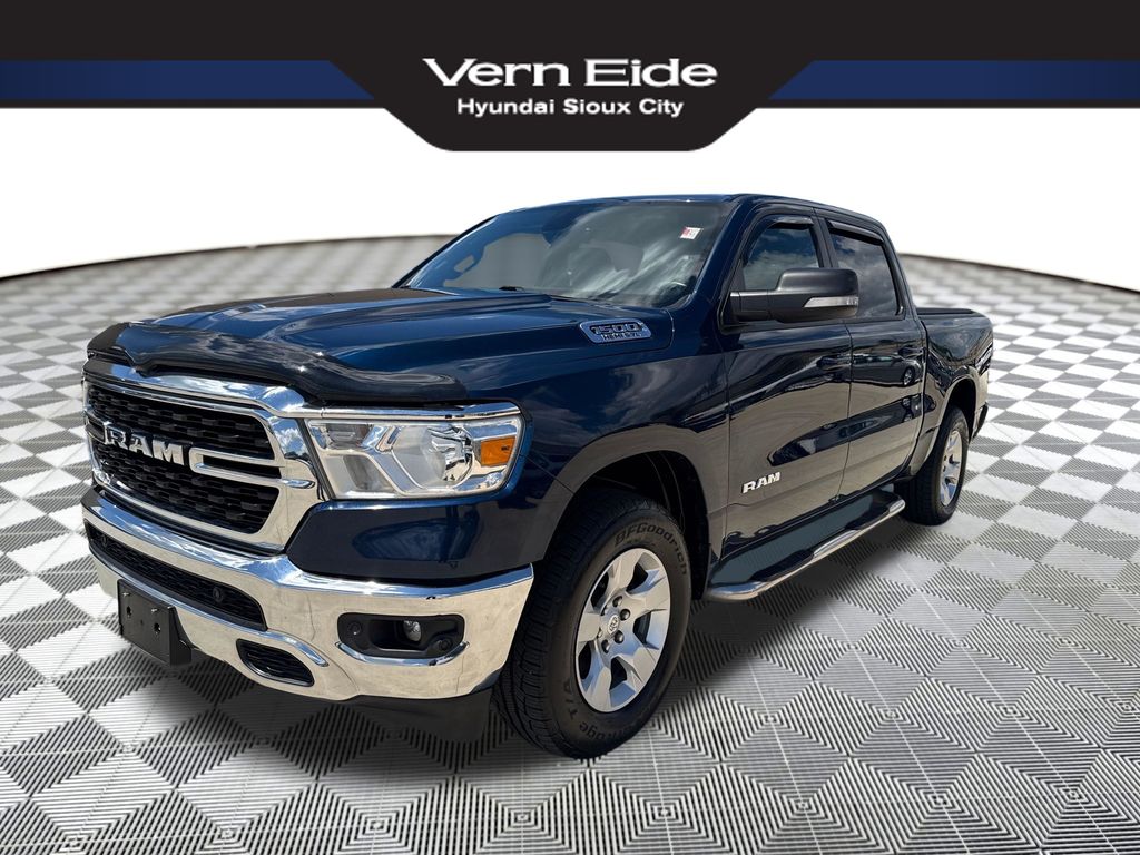 Patriot Blue Pearlcoat 2022 RAM 1500 Pickup Truck Four-Wheel Drive 8-Speed Automatic