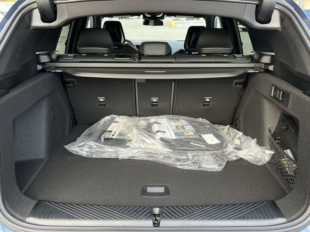 Thumbnail: 2026 BMW X3 - 23