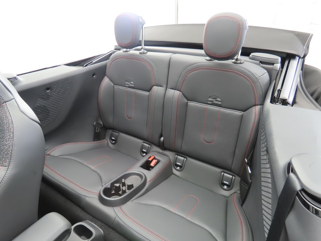 Thumbnail: 2025 MINI Cooper - 20