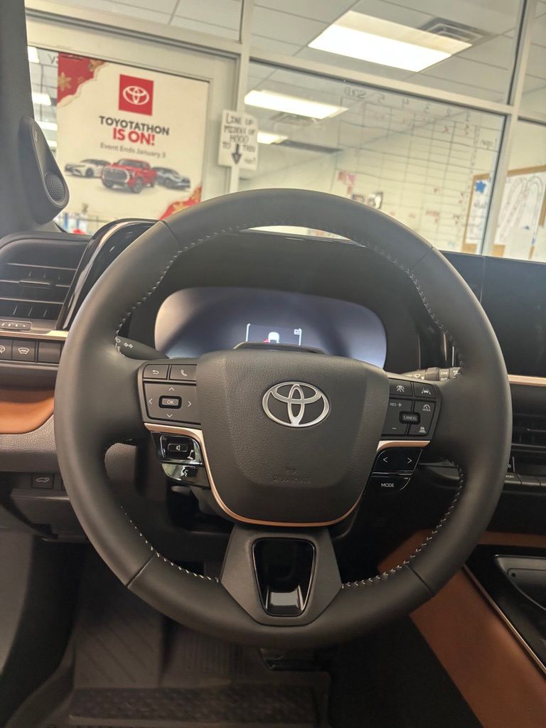 2026 Toyota Crown Signia Limited - Photo 13