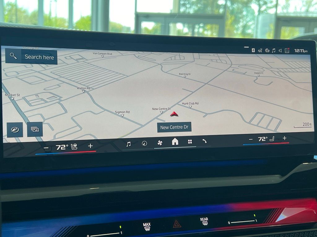 Thumbnail: 2026 BMW M5 - 13