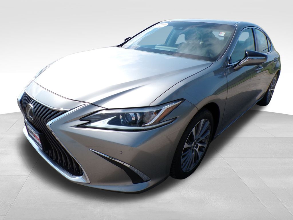 Lexus ES 350 FWD