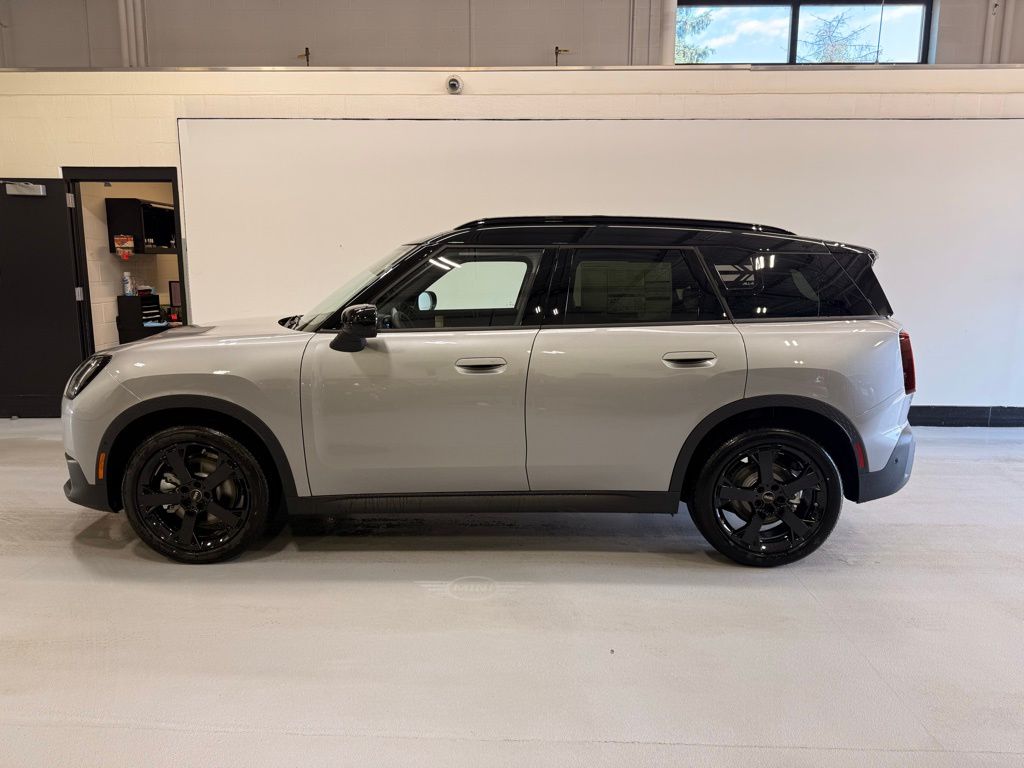 Thumbnail: 2025 MINI Cooper Countryman - 2