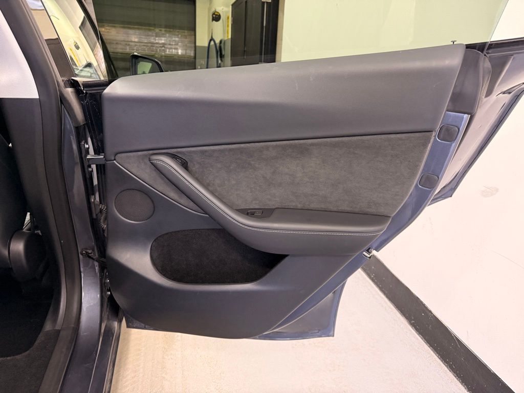 Thumbnail: 2023 Tesla Model Y - 22