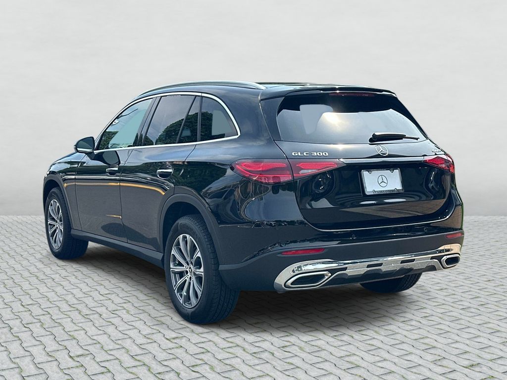 Thumbnail: 2026 Mercedes-Benz GLC - 7