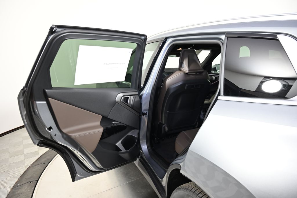 Thumbnail: 2026 BMW X3 - 23