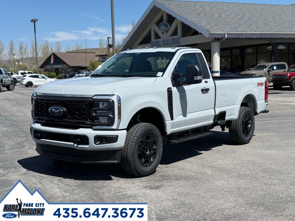 Avalanche 2026 Ford F-250 Super Duty Pickup Truck Four-Wheel Drive Automatic