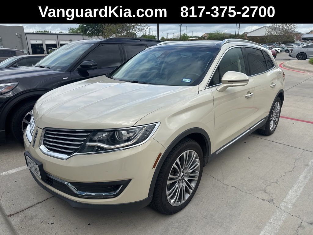 Gray (Platinum) 2016 Lincoln MKX Reserve FWD SUV / Crossover Front-Wheel Drive 6-Speed Automatic