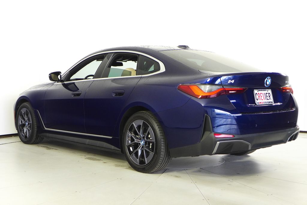 Thumbnail: 2023 BMW i4 - 9